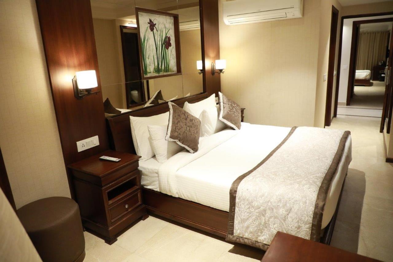 Hotel Golden Tower Amritsar Exterior foto