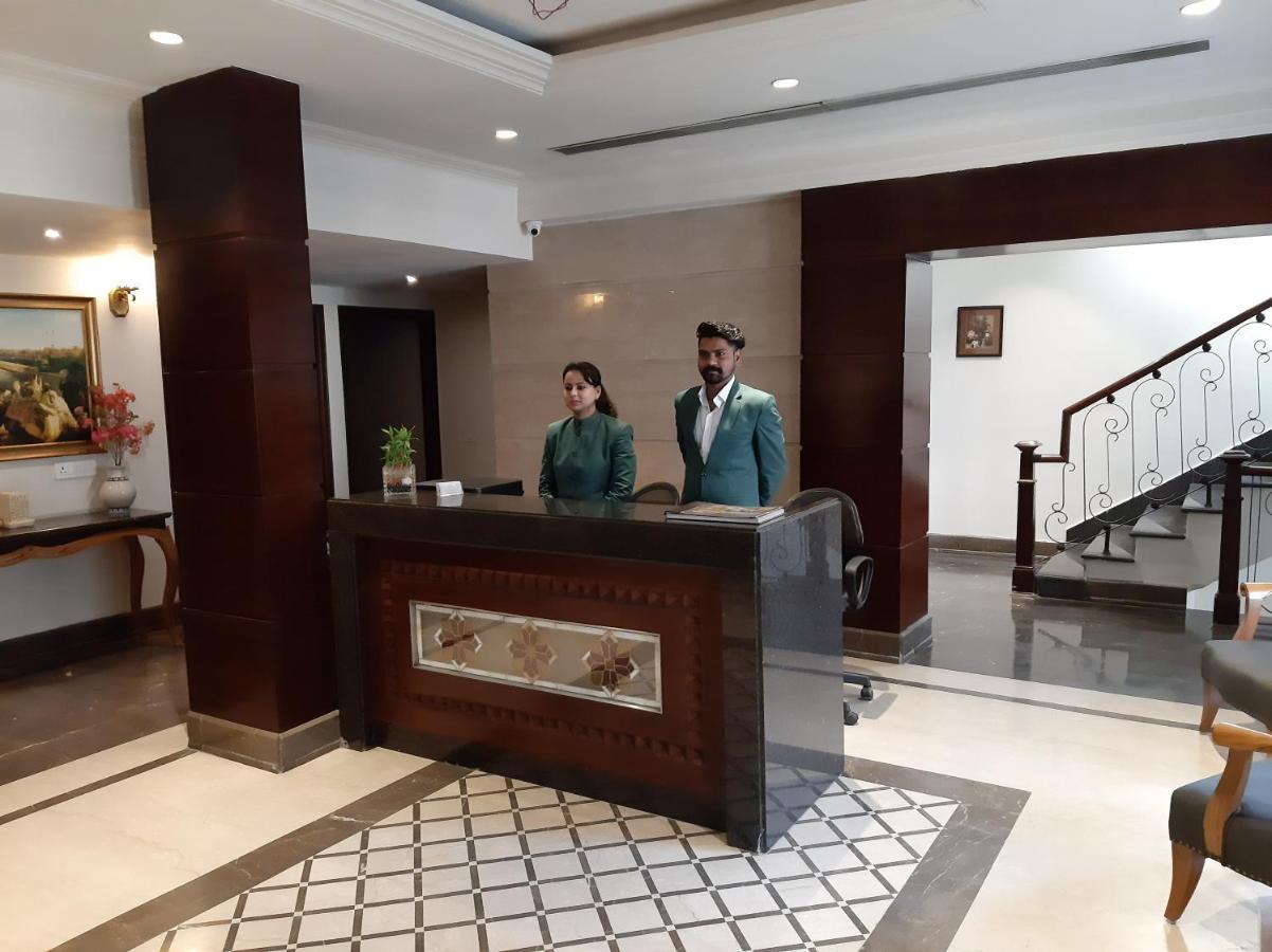 Hotel Golden Tower Amritsar Exterior foto